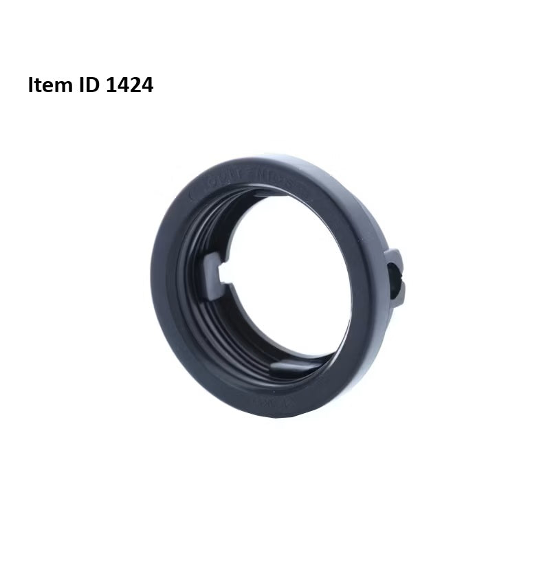 Item ID 1424 , J18-A46PB CONNECTOR LIGHT CLEARANCE 142 143 146 150 SERIES PIGTAIL