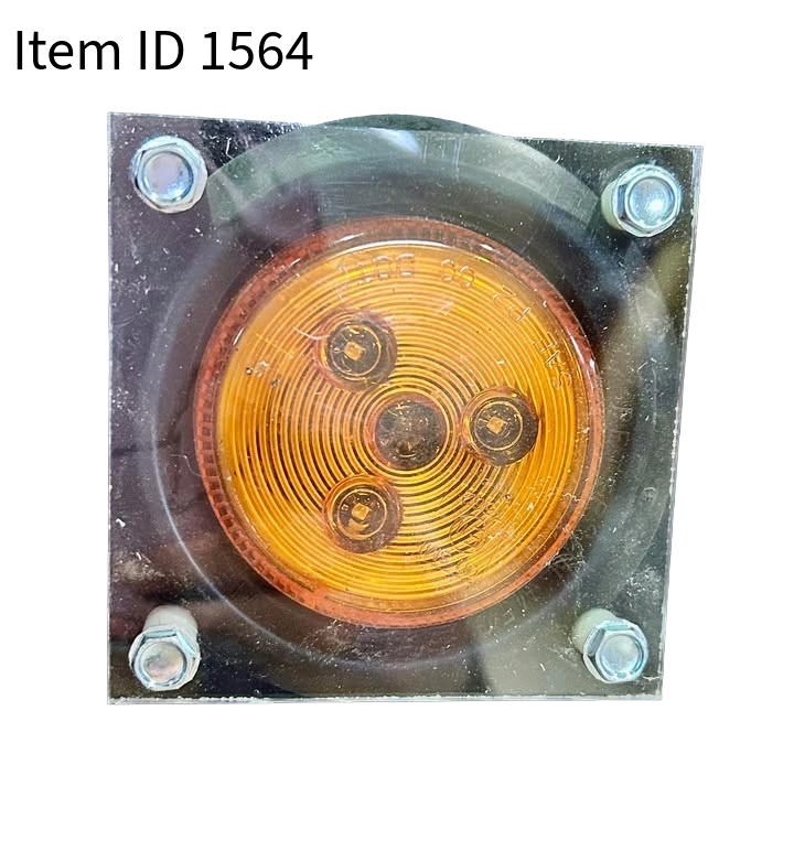 Item ID 1564 , Poly Carbonate Cover Protective 3.25 X 3.25 Poly Carbonate clear for 143A
